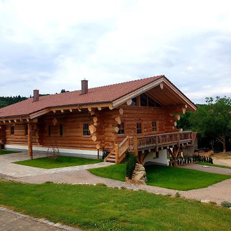 Huettenzauber Laumer Worth an der Donau Ngoại thất bức ảnh
