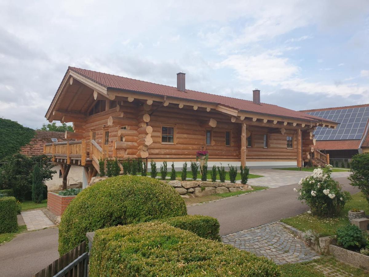 Huettenzauber Laumer Worth an der Donau Ngoại thất bức ảnh